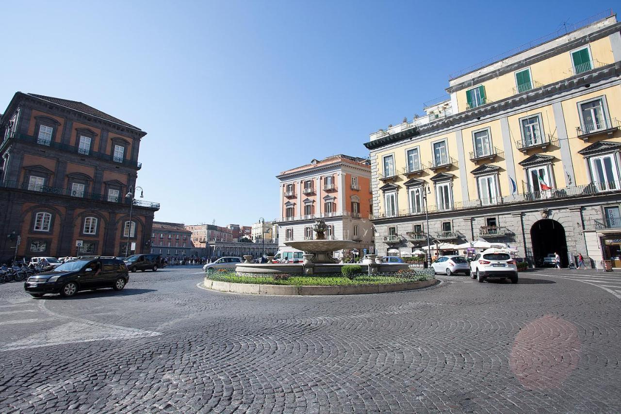 Residenza San Ferdinando Hotel Nápoles Exterior foto